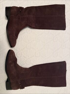 Kensie Knee-High Boots in Brown Suede, Women’s Size 5.5